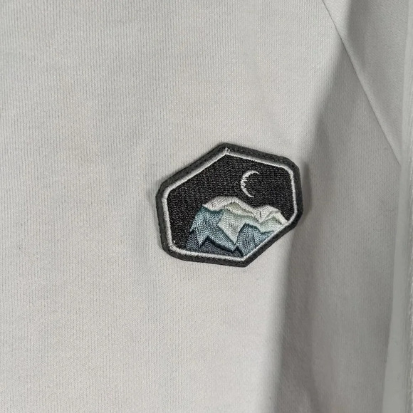 Zyia Active Sweater Women's 3XL White Mountain Embroidered Crew Neck - Picture 4 of 10